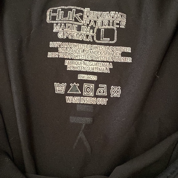 Huk Performance Fishing Tee Shirt. Size Large - Picture 3 of 3